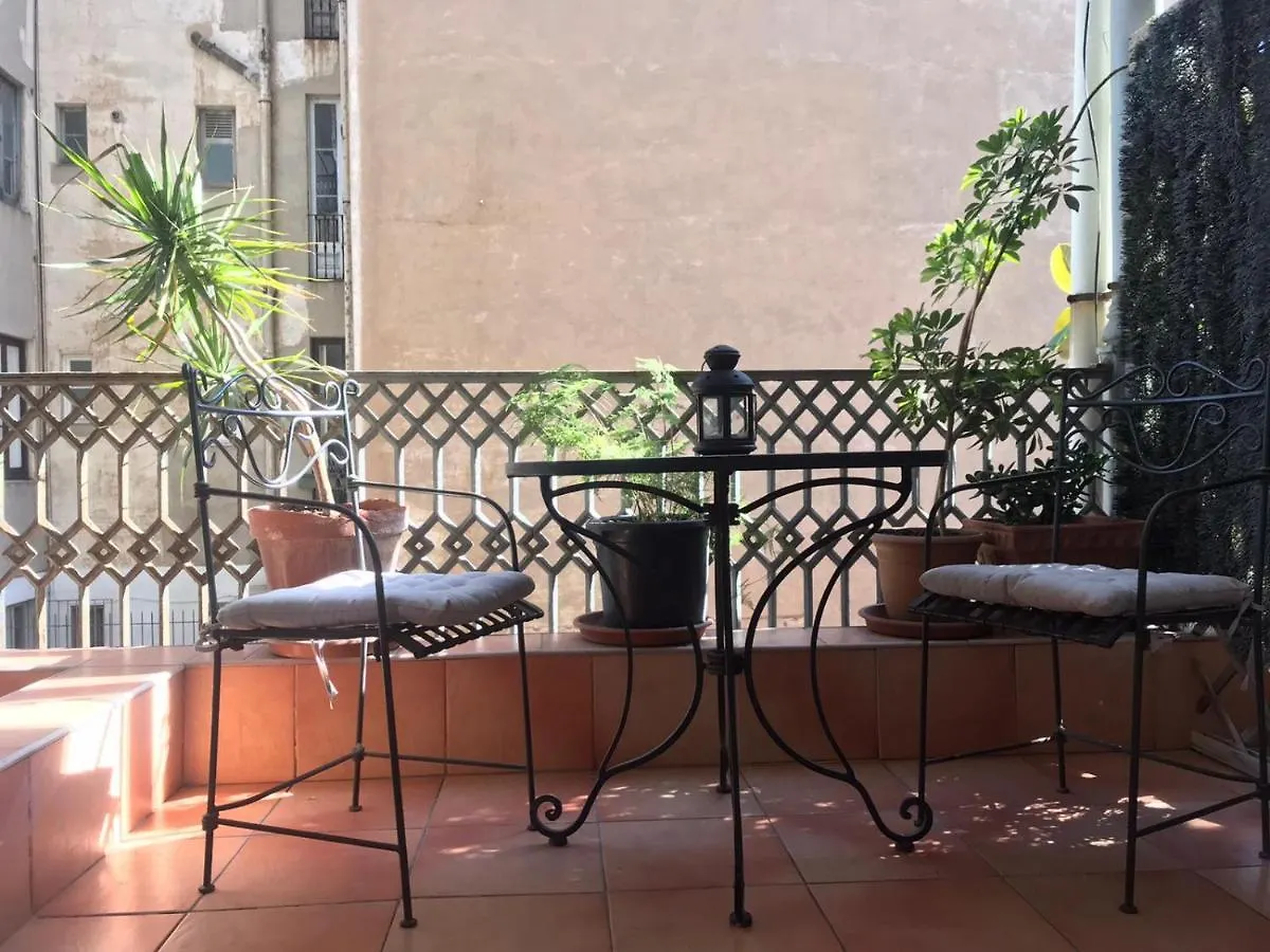 Casa Consell Gran Via, Guest House Barcelona Spain