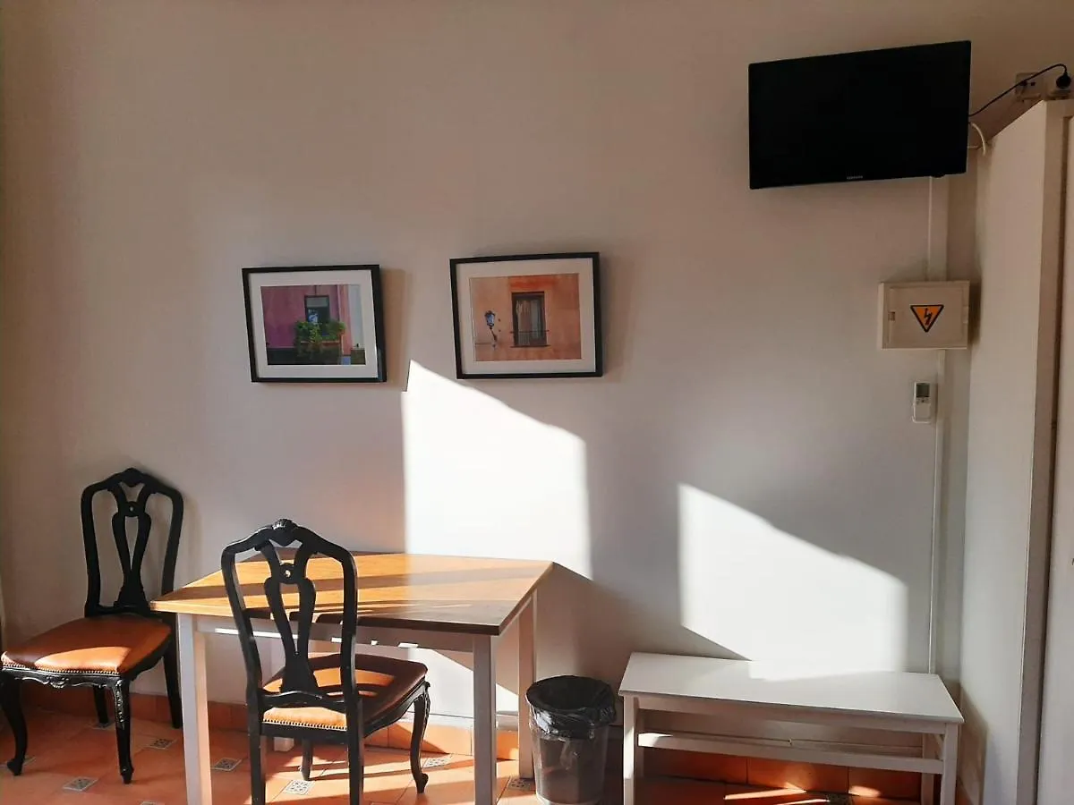 Casa Consell Gran Via, Guest House Barcelona