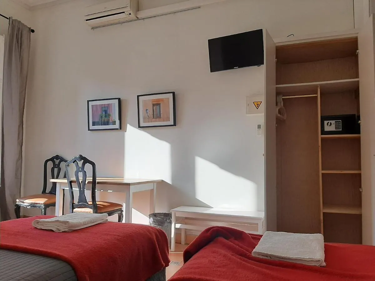 Casa Consell Gran Via, Guest House Barcelona Spain