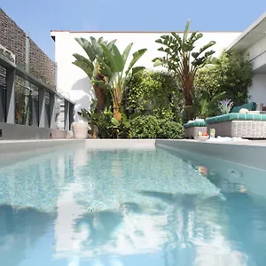 ofelias-hotel.topbarcelonahotels.com/