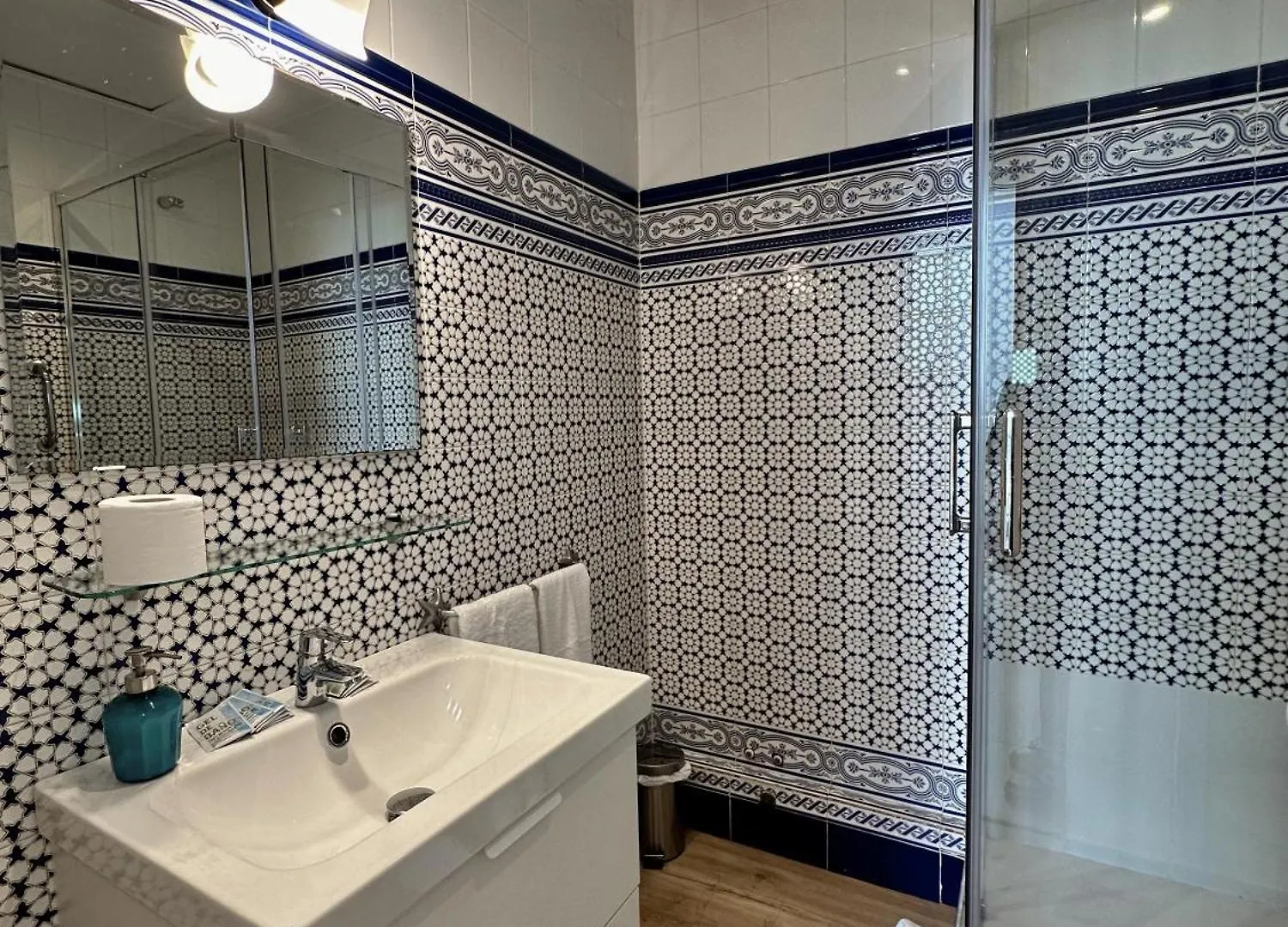 Casa Consell Gran Via, Guest House Barcelona