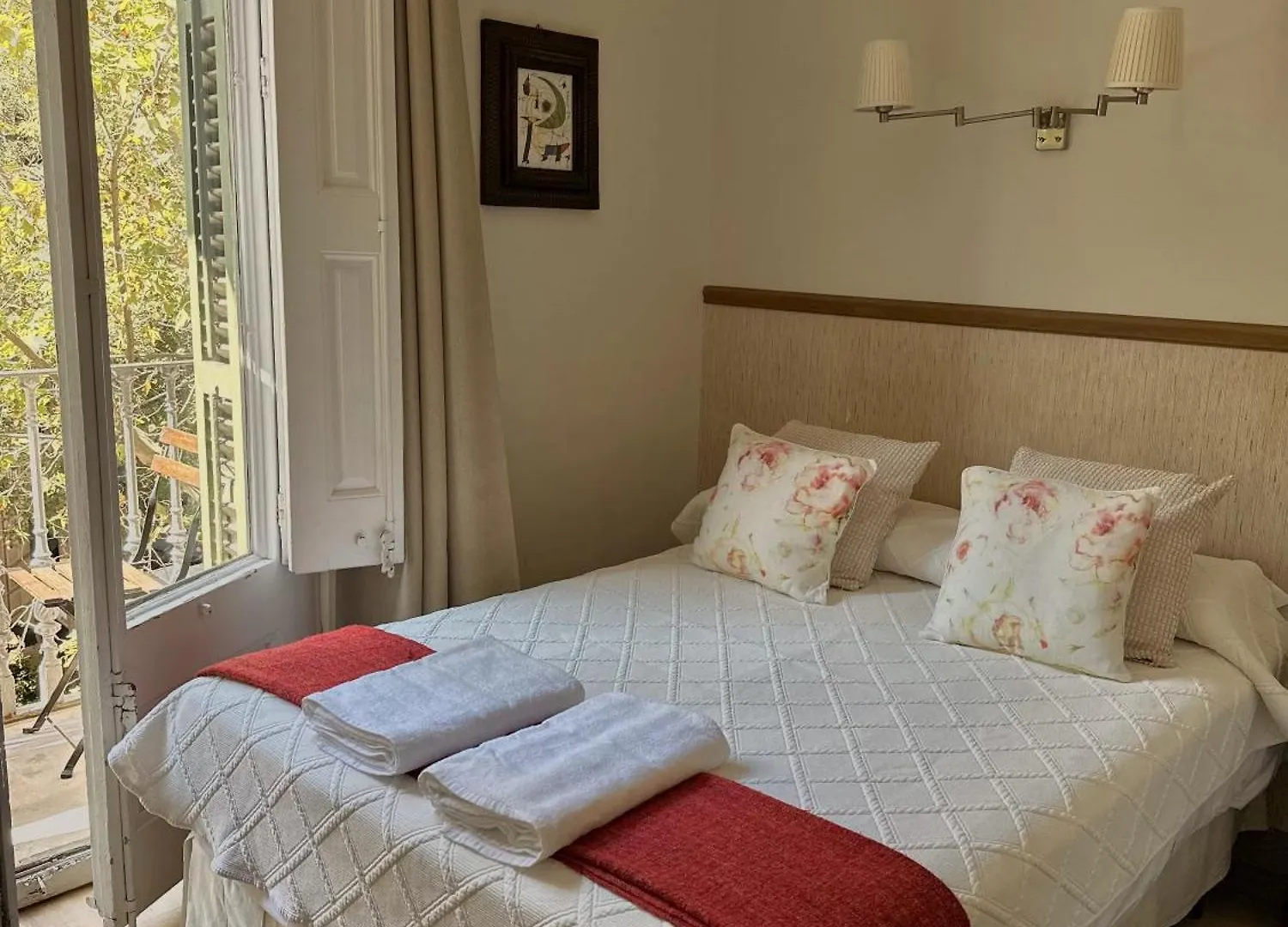 Casa Consell Gran Via, Guest House Barcelona