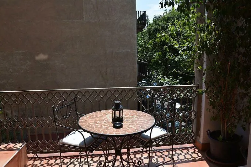 Casa Consell Gran Via, Guest House Barcelona
